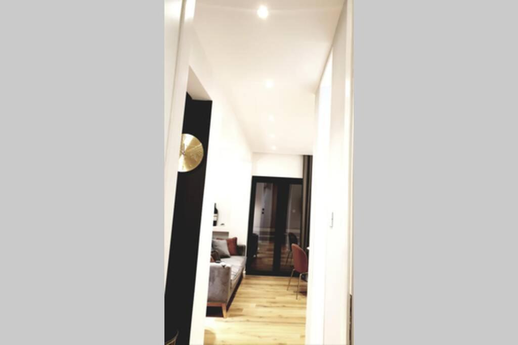 Ecostay-Serenity,Business Class Apartment By The Sea In Alimos Kalamaki Athen Eksteriør billede