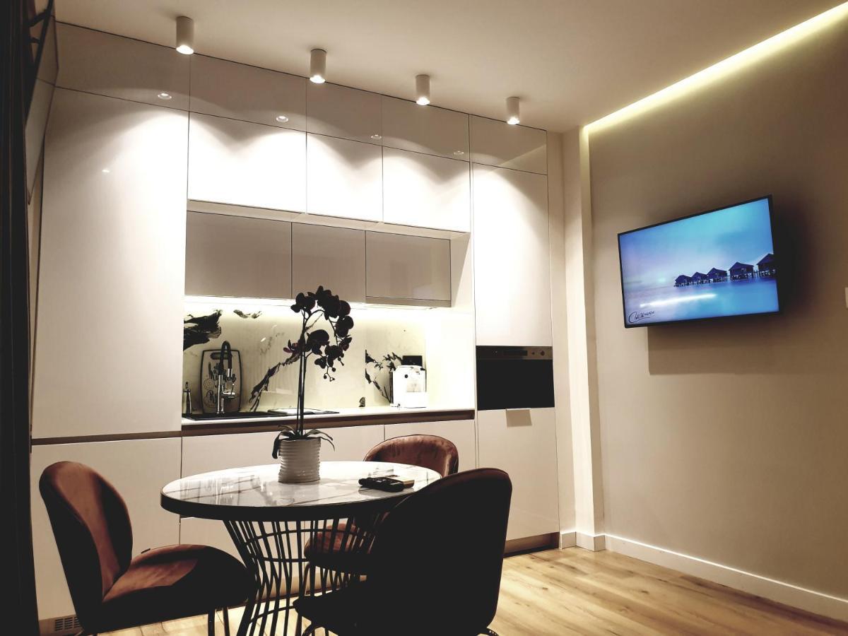 Ecostay-Serenity,Business Class Apartment By The Sea In Alimos Kalamaki Athen Eksteriør billede